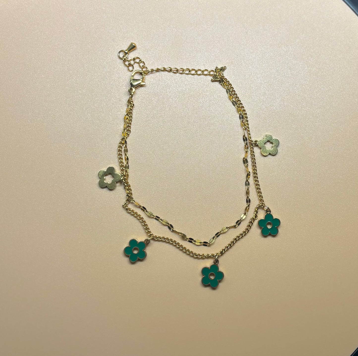 Green & gold bracelet