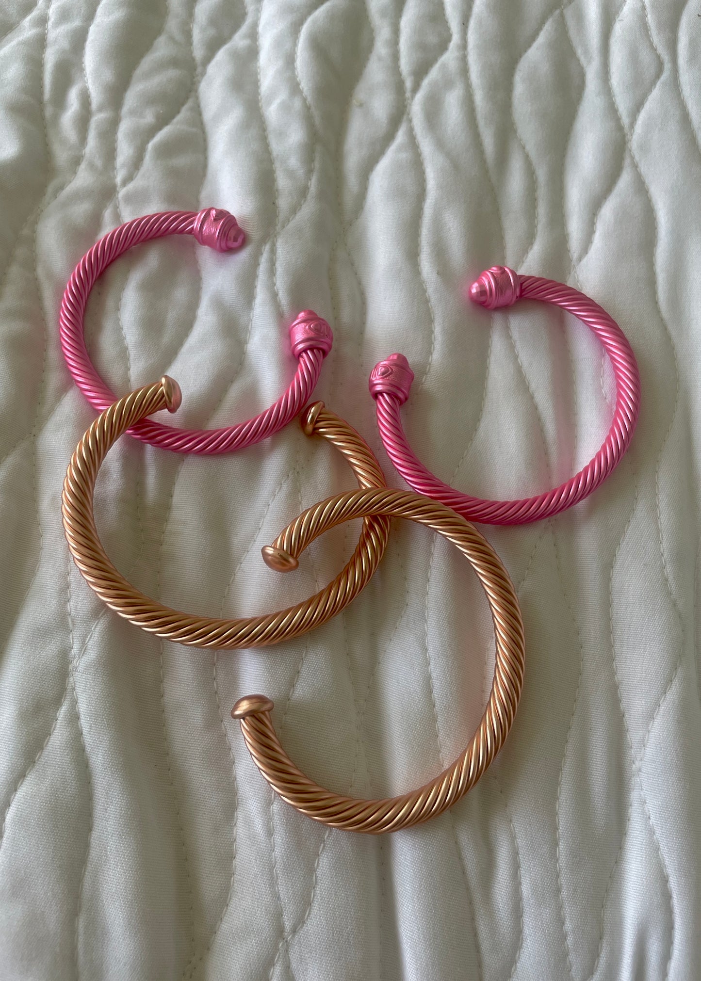 Pastel bangles